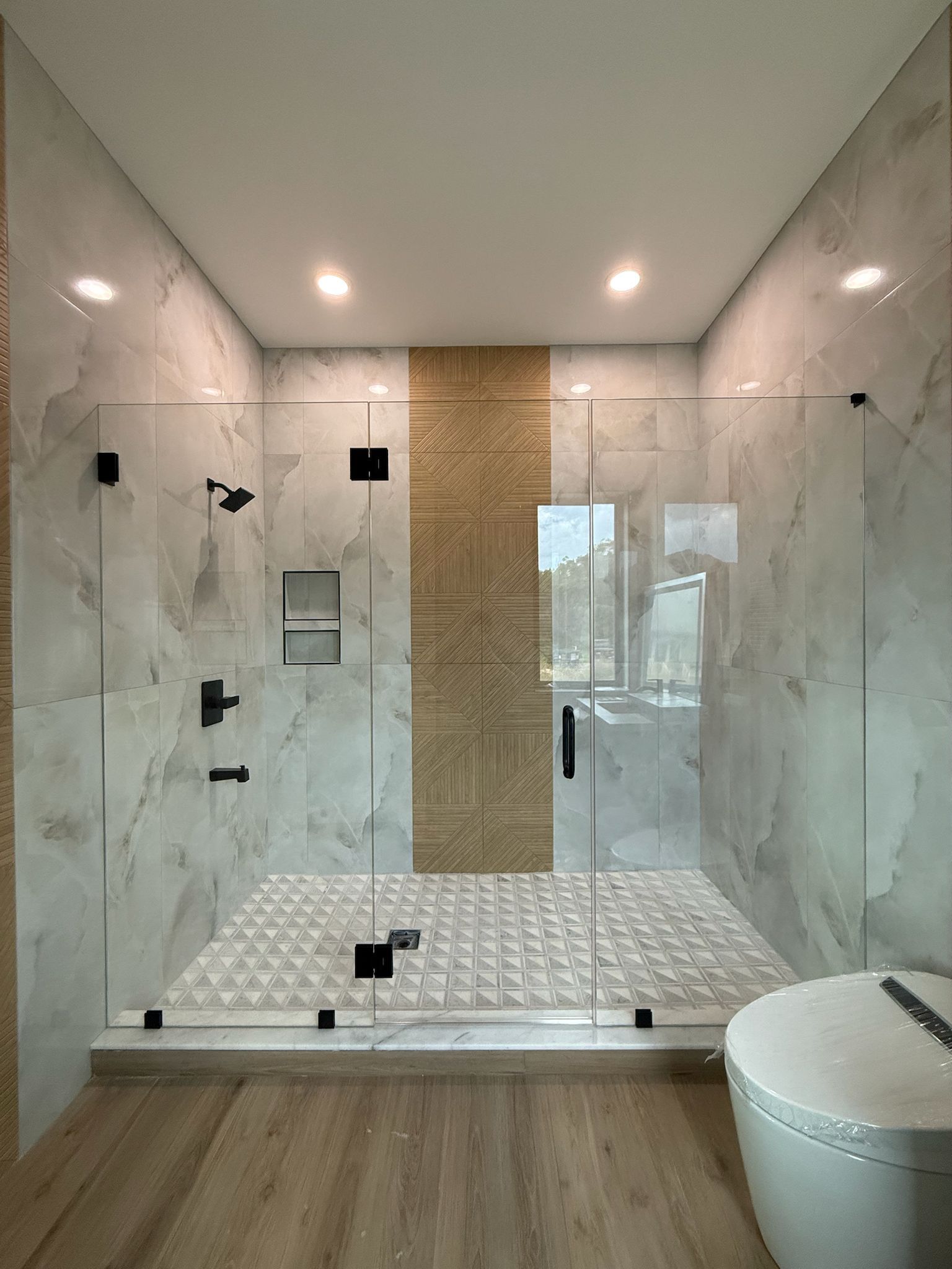 WhatsApp Image 2025-10-18 at sss